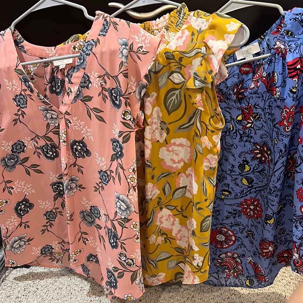 Loft sleeveless bundle